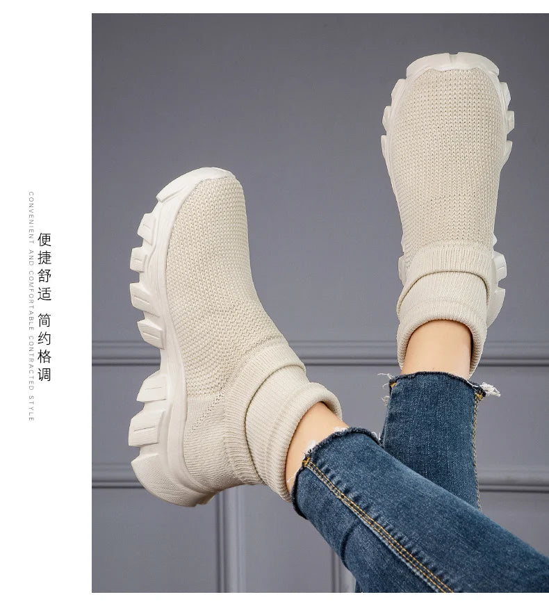 Ultralight Running Shoes 45 Size Mens Sock Trainers Fashion Breathable Sock Sneakers Woman High top Sport Sneaker Platform Shoes