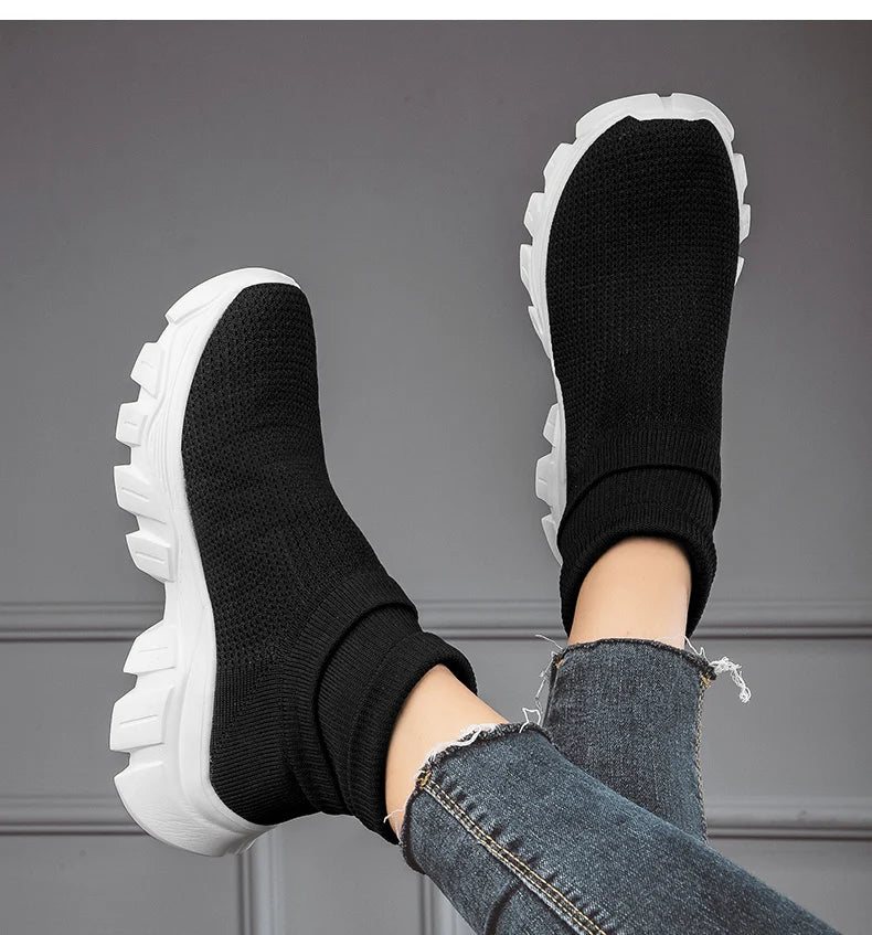 Ultralight Running Shoes 45 Size Mens Sock Trainers Fashion Breathable Sock Sneakers Woman High top Sport Sneaker Platform Shoes